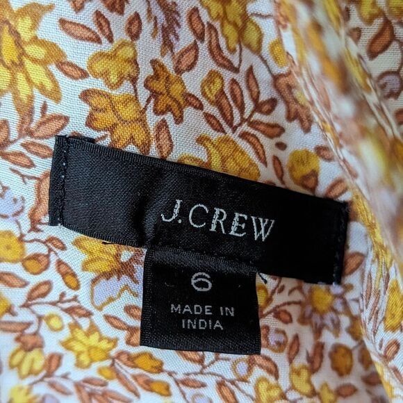 J. Crew NWOT Puff Sleeve V-neck Top in Scattered Blooms Print Sz 6 - Picture 6 of 9